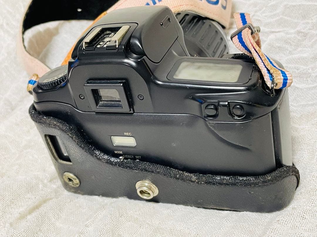 Canon EOS 1000QD フィルムカメラ