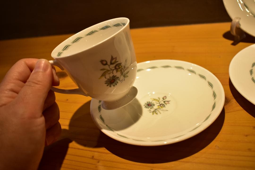 ウエッジウッド  スージークーパーのティーセット8点 susie