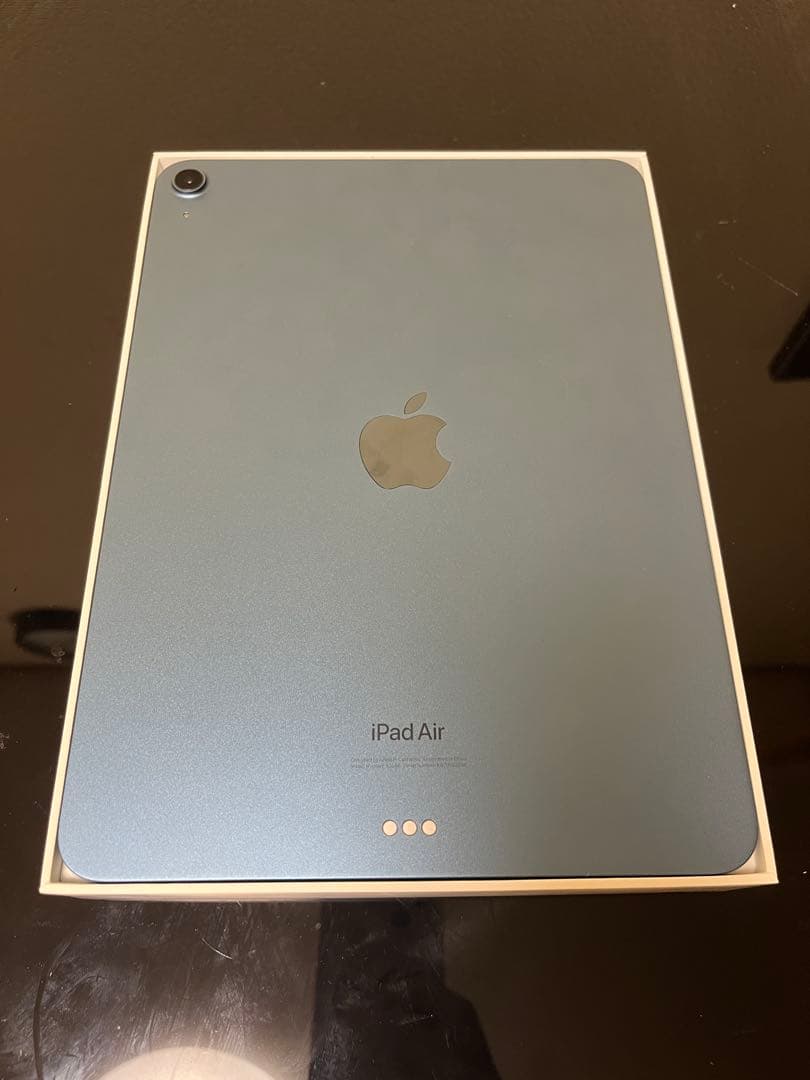 Apple iPad Air ブルー　256GB