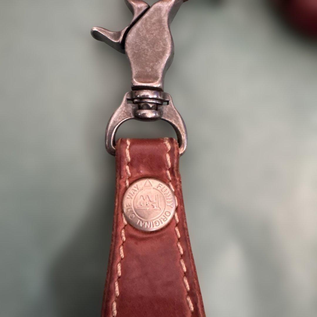 ハリスノカゼ　ベルトループキーホルダー　モルガンコンチョ