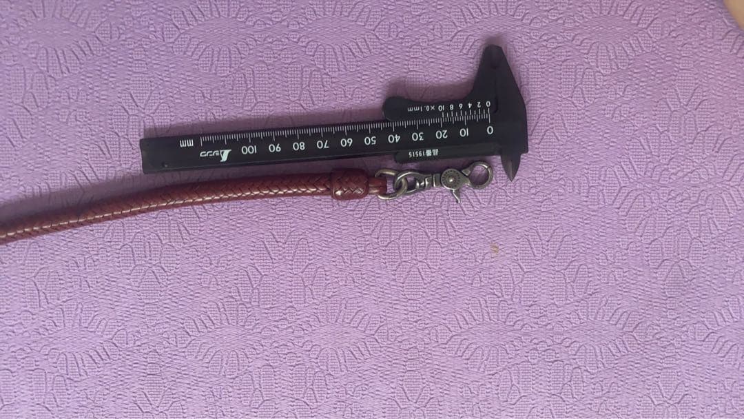 ハリスノカゼ　ベルトループキーホルダー　モルガンコンチョ