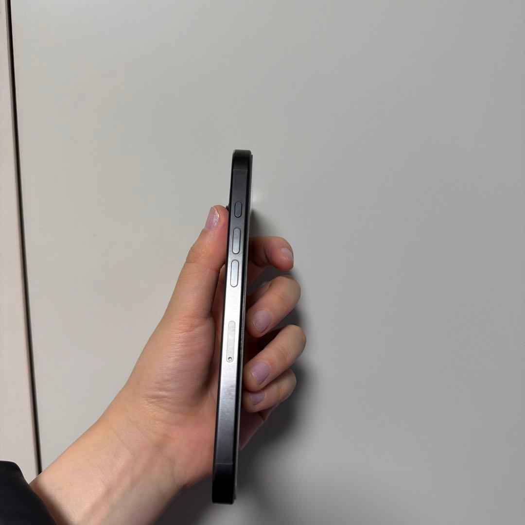 スマートフォン本体 バッテリー最大容量100%