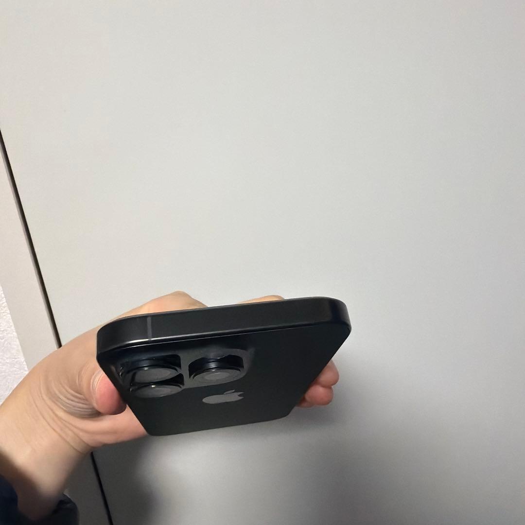 スマートフォン本体 バッテリー最大容量100%