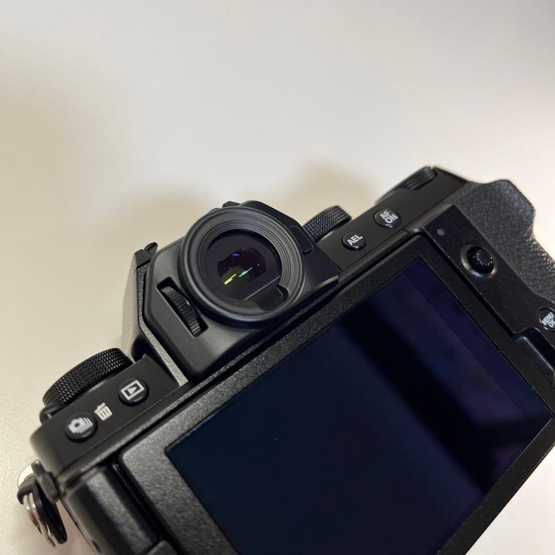 FUJIFILM 富士フイルム X-S10 ミラーレス一眼カメラ本体 ブラック