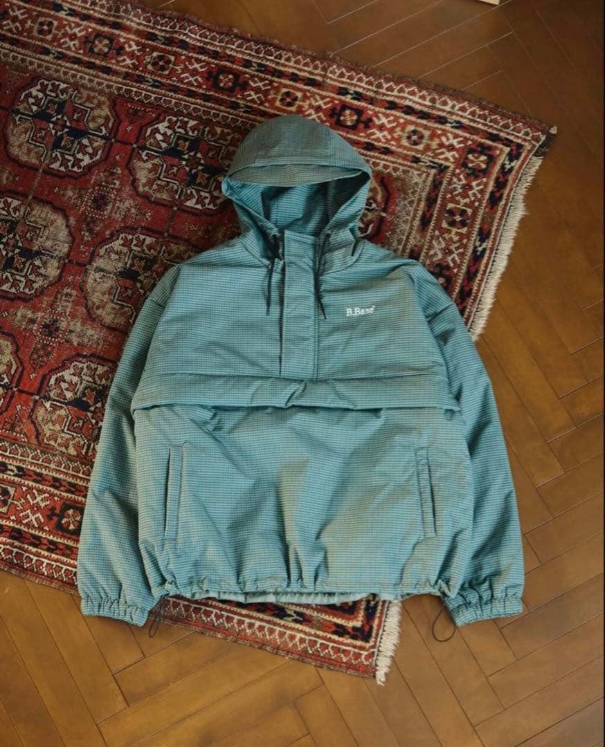 broken base パテッドナイロンテックア ノラック