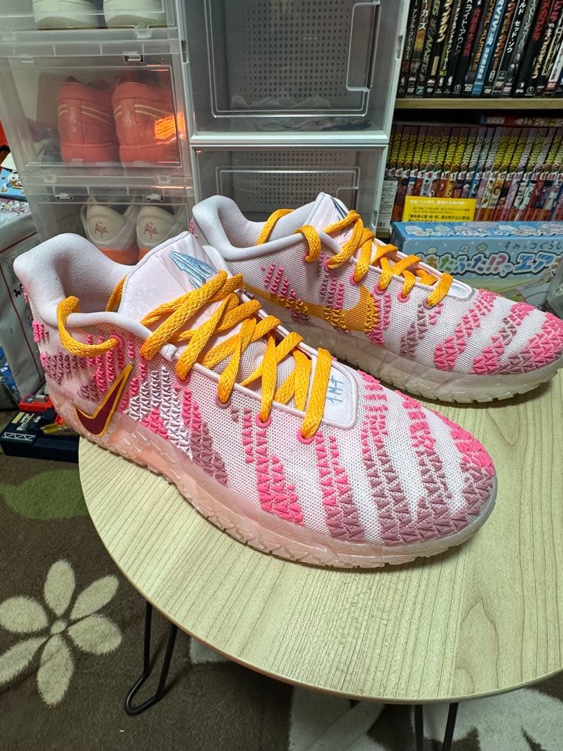 ja3 ナイキ　バレンタインデー　ピンク　28.5