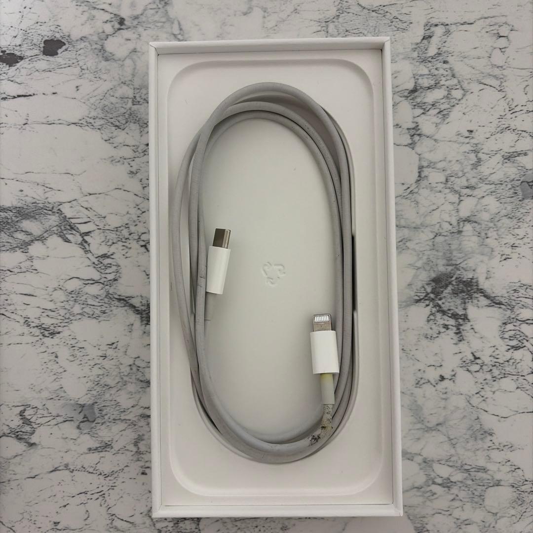 Apple iPhone 12ホワイト