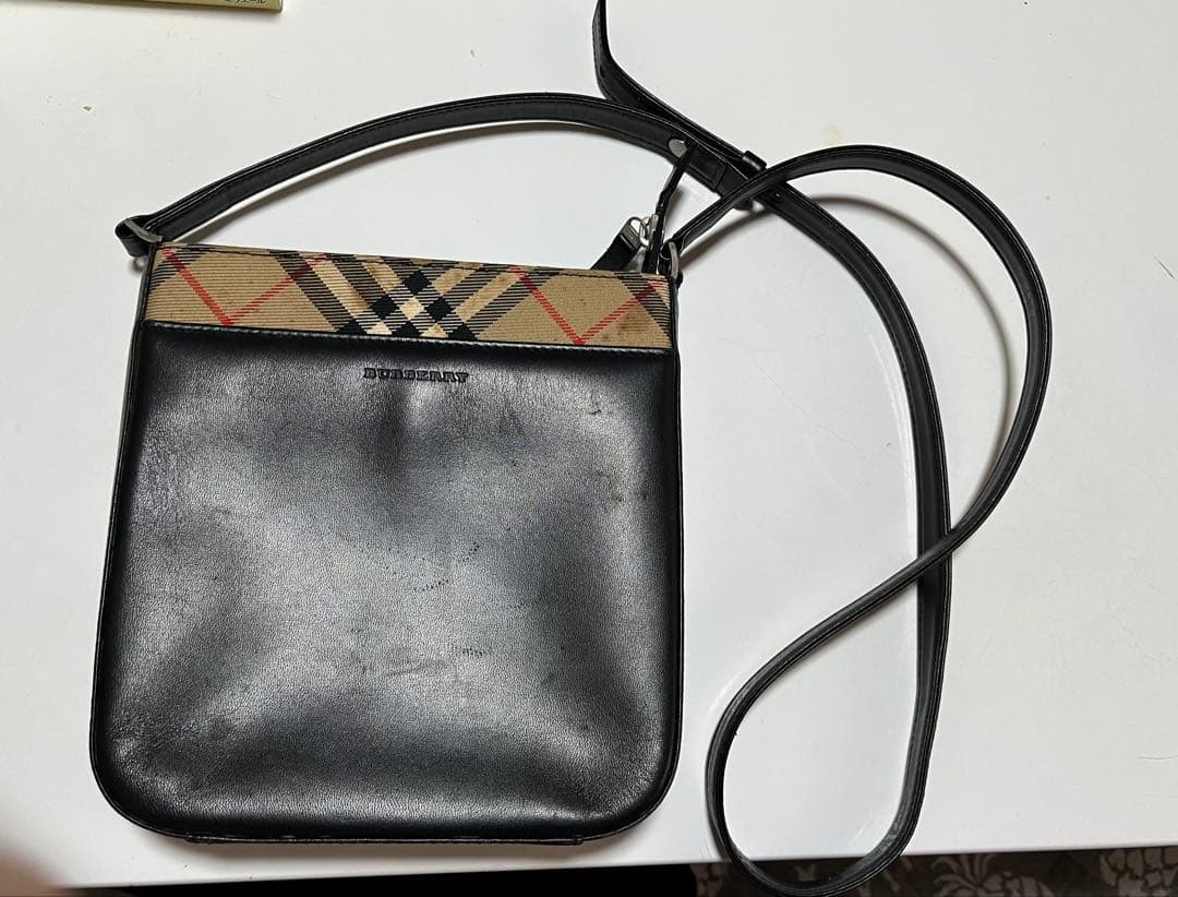 バーバリー　ブラウン レザー バッグ、ショルダーポーチセット