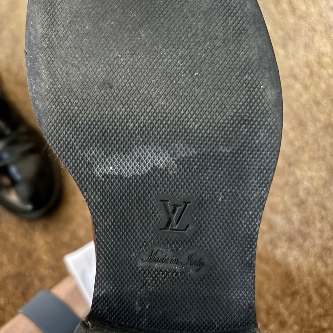 ルイヴィトン レザー ショートブーツ 黒 37 LV ベルト コードバン 革靴