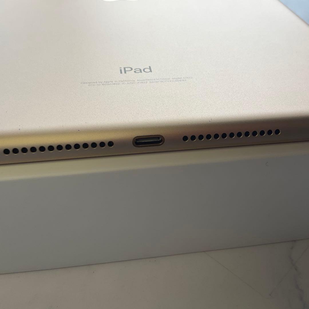 【美品】Apple iPad 第5世代 Wi-Fi 32GB