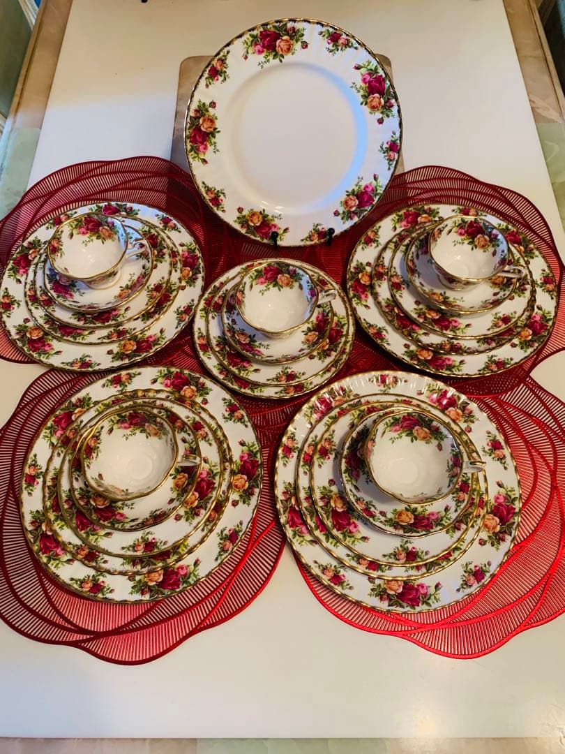   花柄金縁食器セット 25点 セット