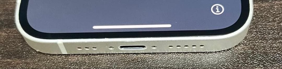 iPhone 14 128GB ホワイト バッテリー100%.