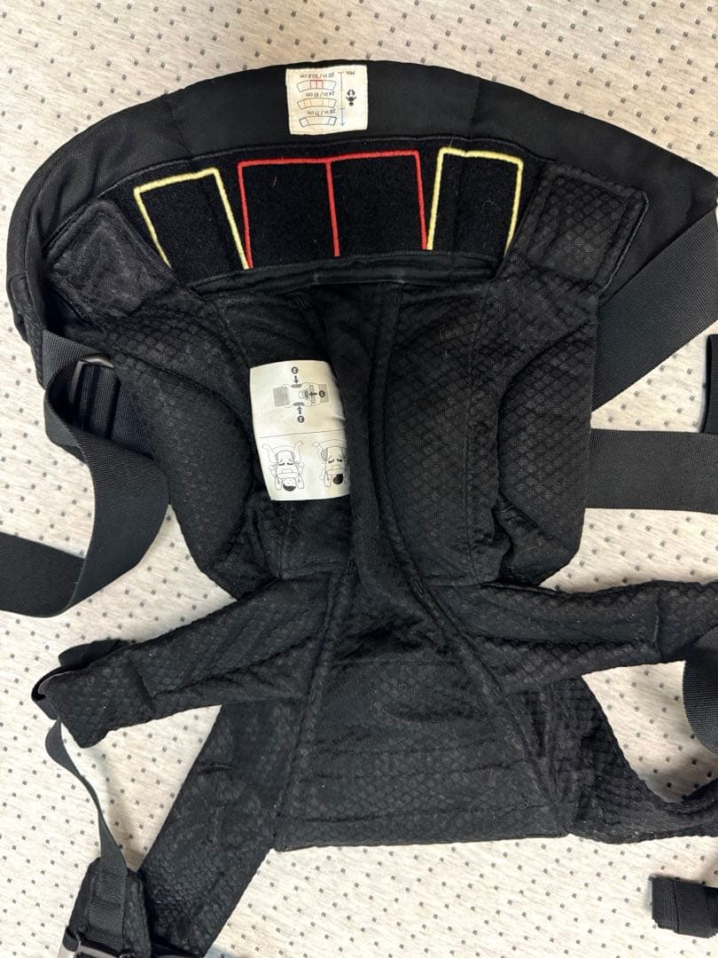 【エルゴベビー】ブラック　抱っこ紐 メッシュ　オムニブリーズ