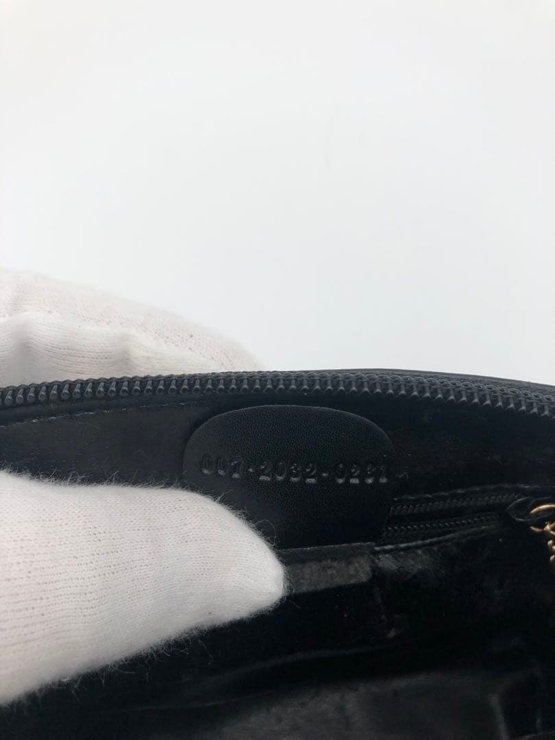 【訳あり】GUCCIグッチブラックハンドバッグ バンブーハンドル付き