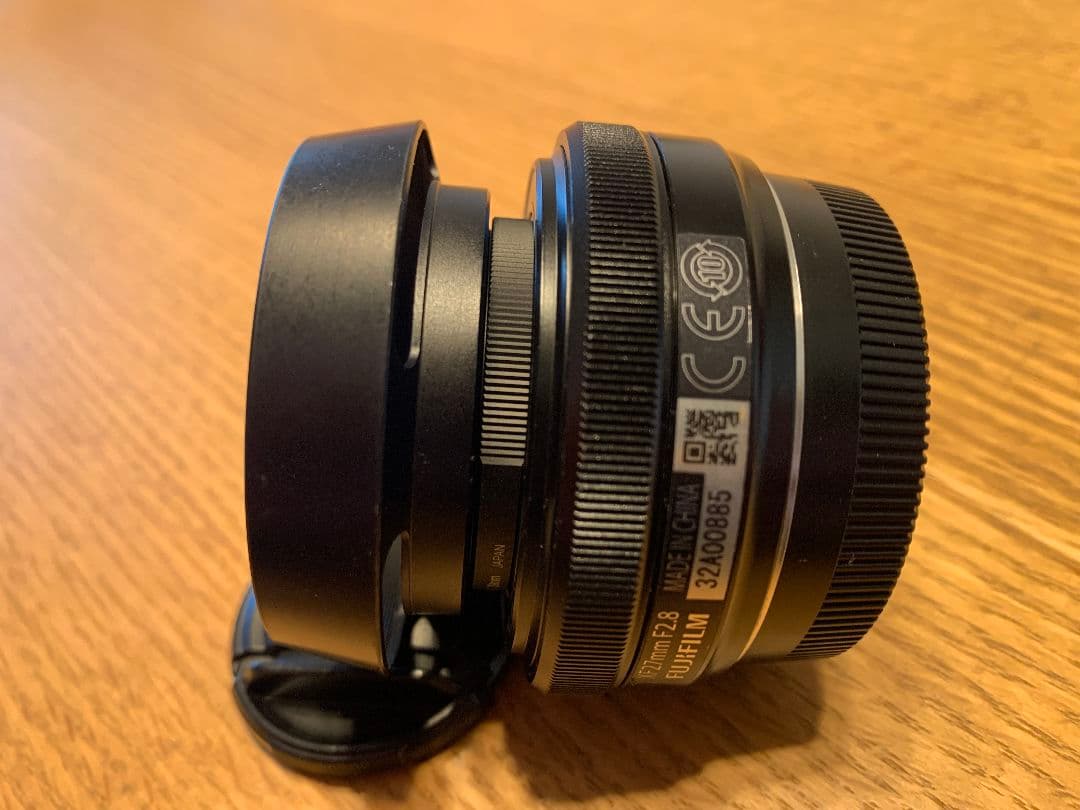 富士フイルムXF27 F2.8、社外レンズフード・プロテクター付パンケーキ！