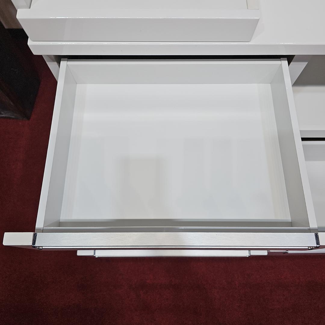 東京23区送料無料　ホワイトキッチンボード