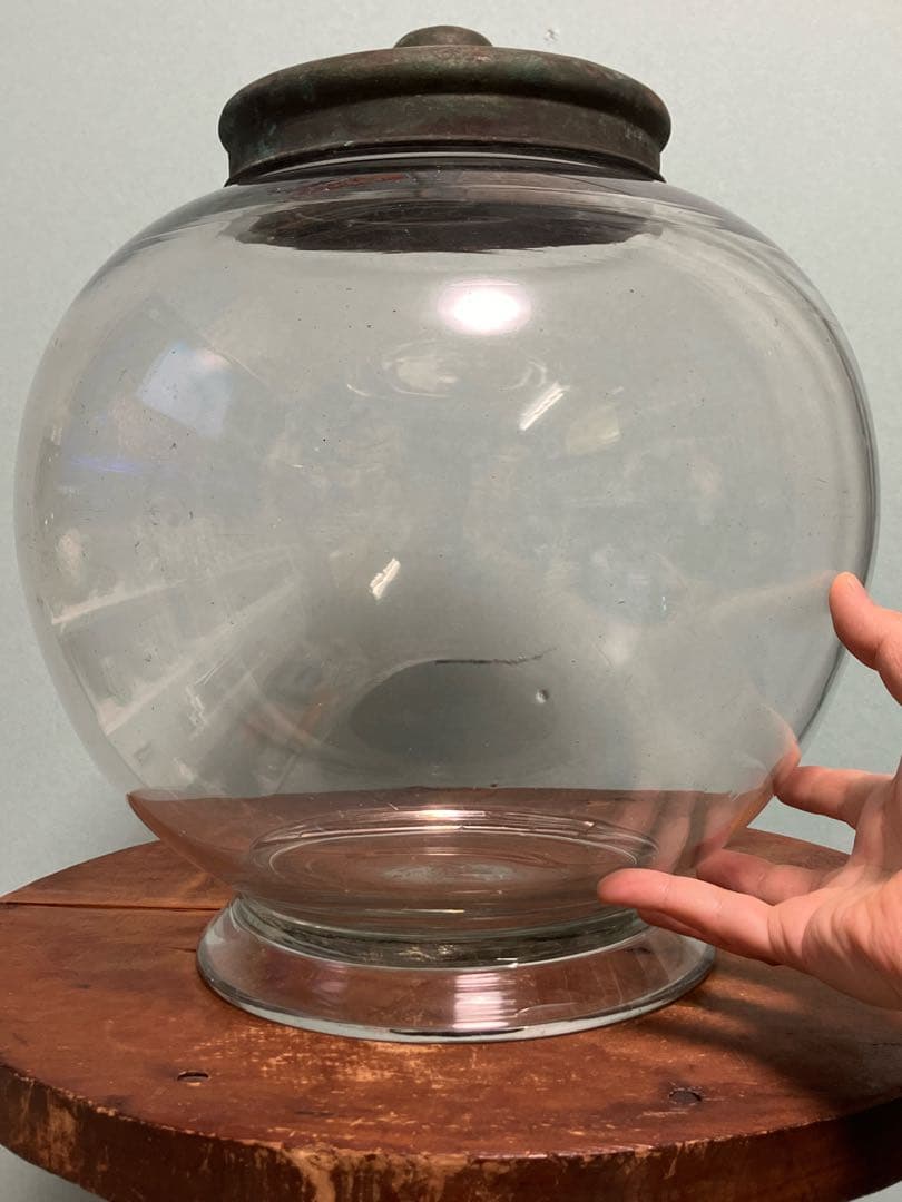 大正時代の丁寧仕上げの銅製蓋付き地球瓶◇菓子瓶◇駄菓子瓶◇時代物◇レトロガラス