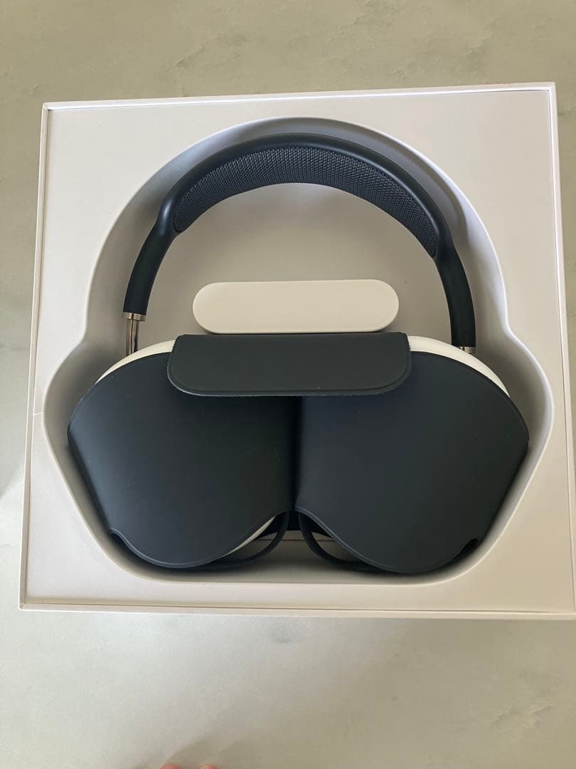 AirPods Max 第二世代　ミッドナイト本体