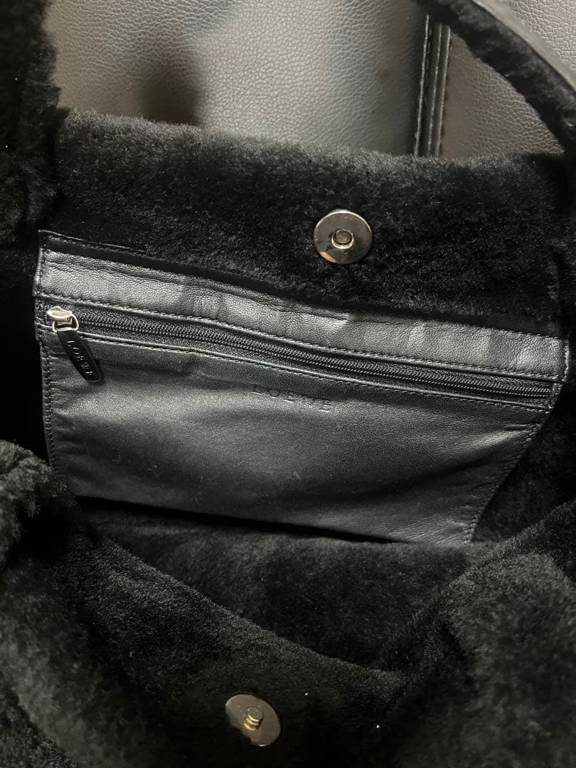 loewe ロエベ ムートン レザー ハンドバッグ