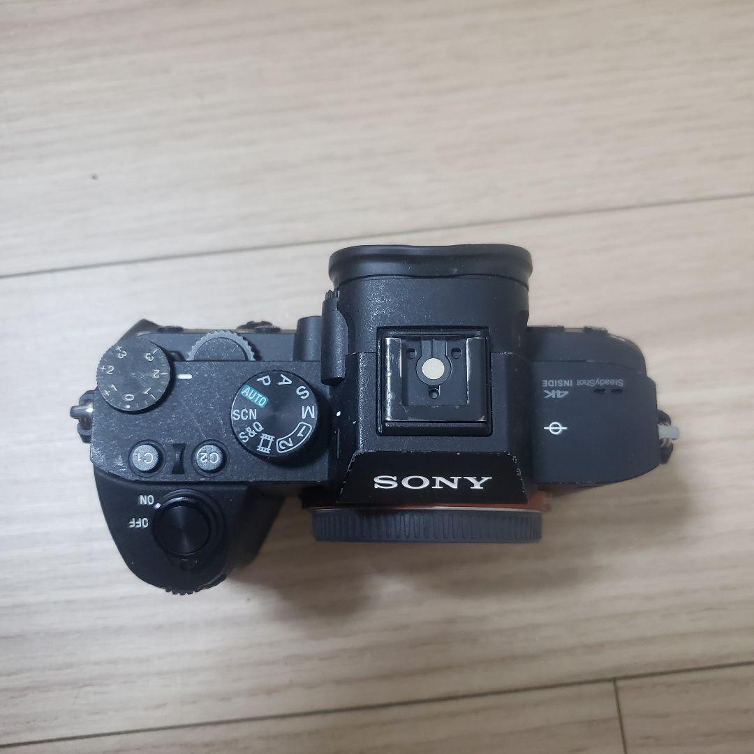 SONY α7 III ミラーレスカメラ 本体と付属品
