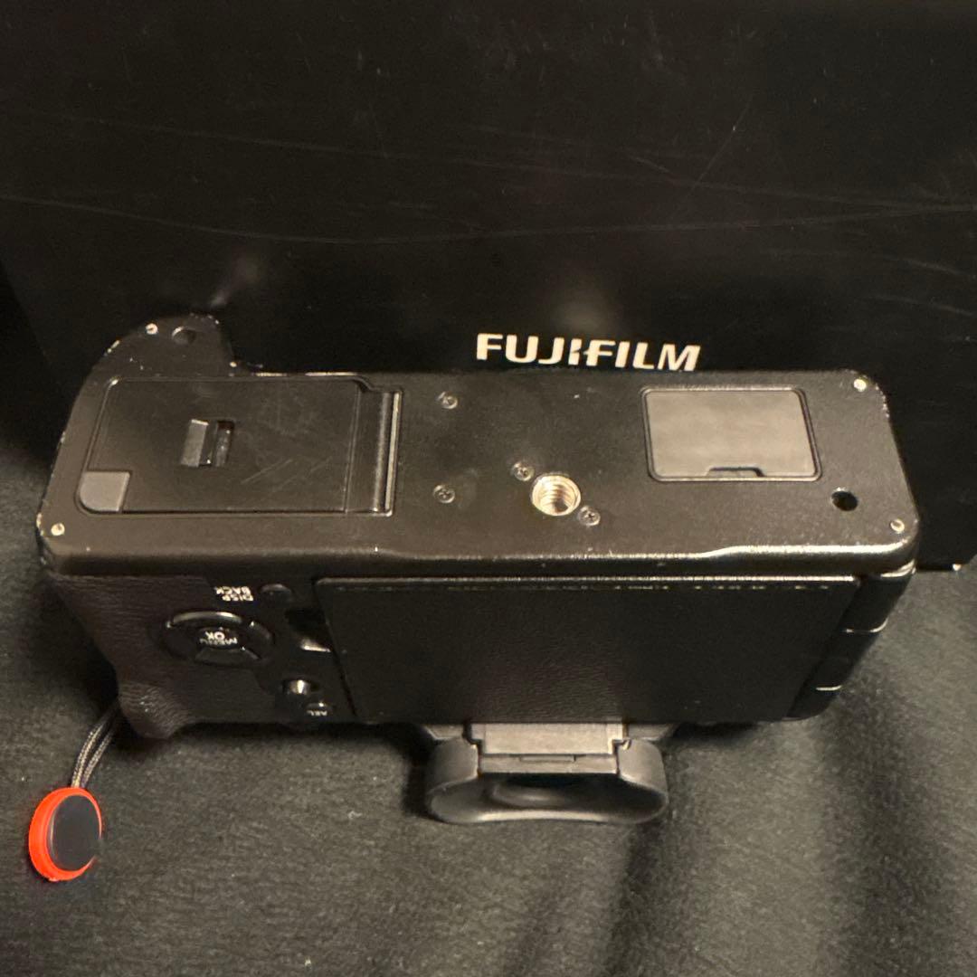XT4 FUJIFILM おまけ付き　最安値　クリーニング済み