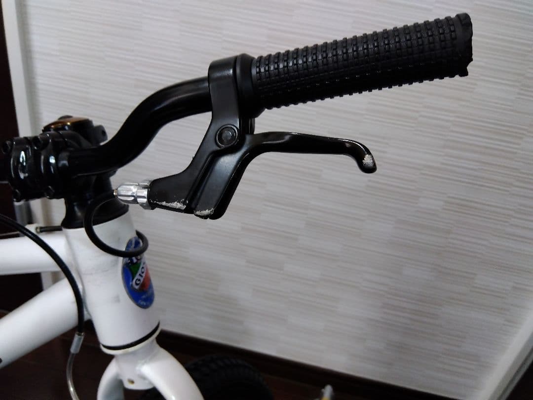 【ハレ】GIOS　GENOVA　18インチ　手渡し希望（池田市・川西市）