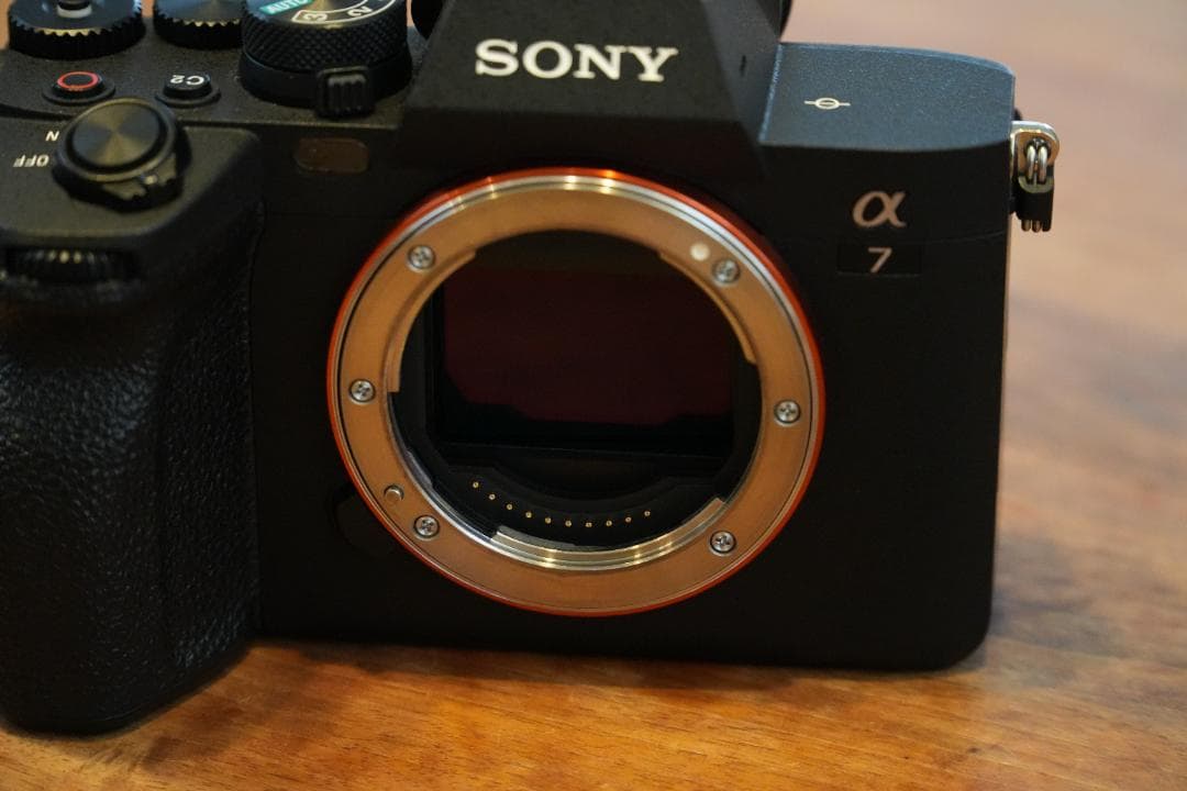 SONY α7 IV ミラーレスカメラ 本体と付属品