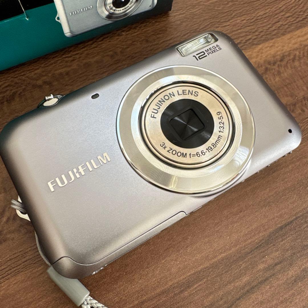 【美品】FUJIFILM FINEPIX JV100 コンパクトデジタルカメラ