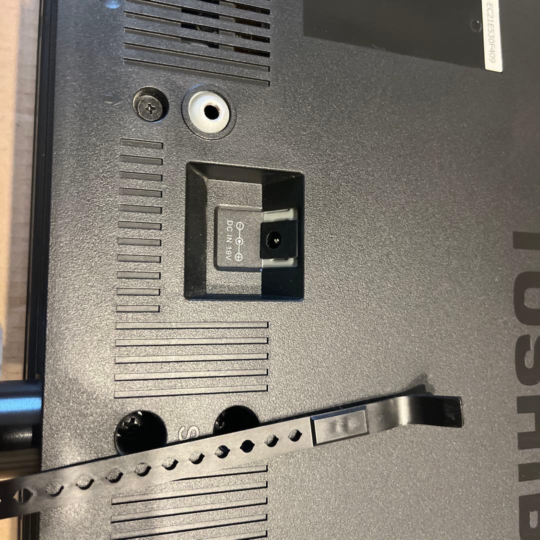 TOSHIBA REGZA 2016年型　32インチ液晶テレビ