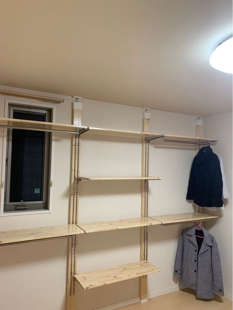 突っ張りハンガーラック　大型収納ラック　服　鞄　衣裳部屋