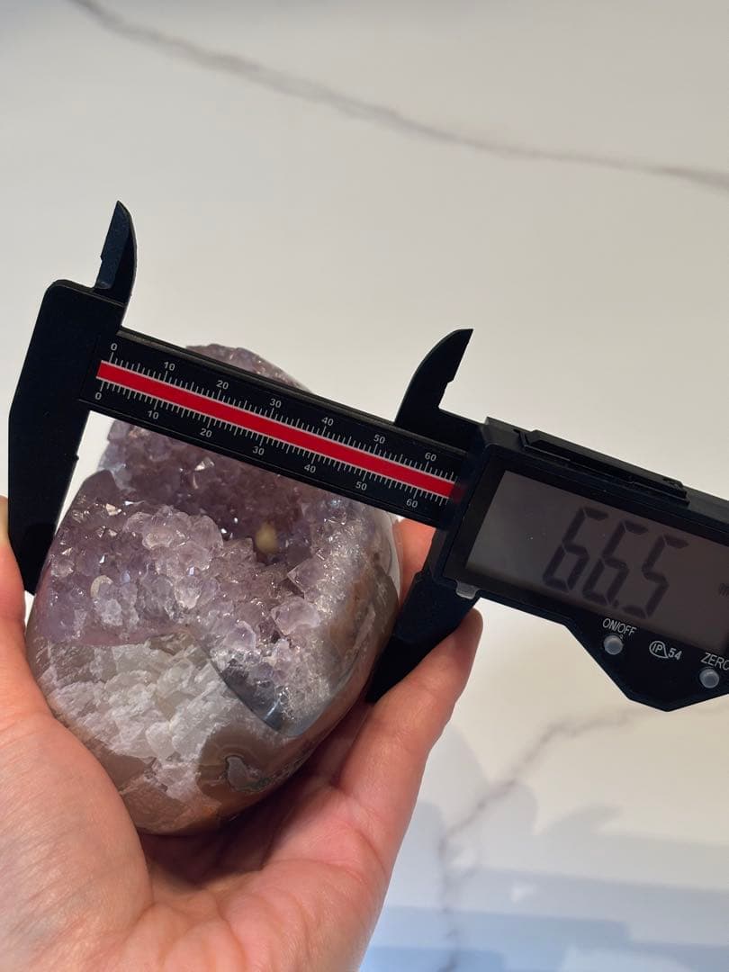 天然水晶　美しい薄ピンク紫色