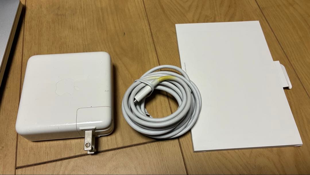 MacBook本体 MacBook Pro 16inch Model A2141 (2019 i9)