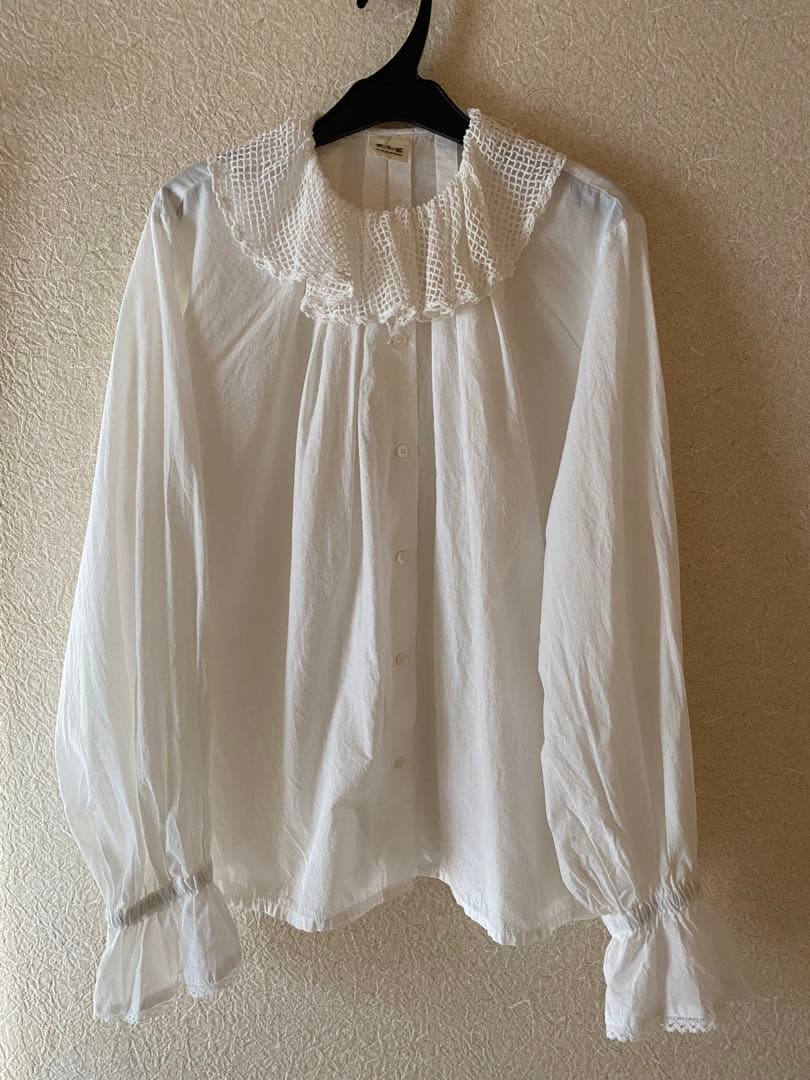 fig London Kitty blouse ホワイト