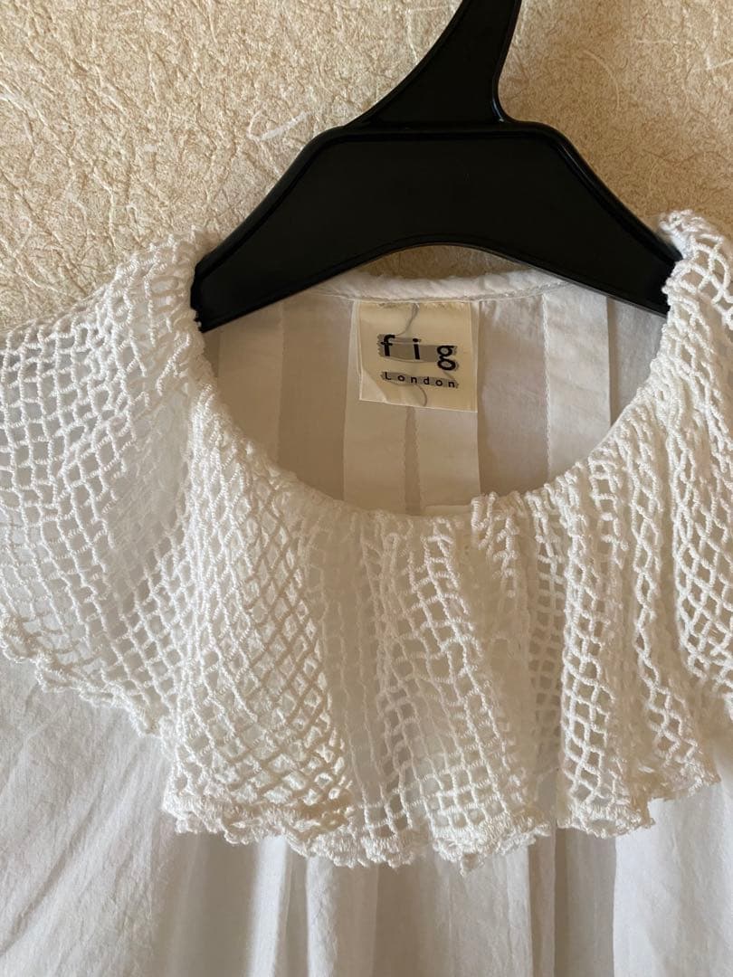 fig London Kitty blouse ホワイト