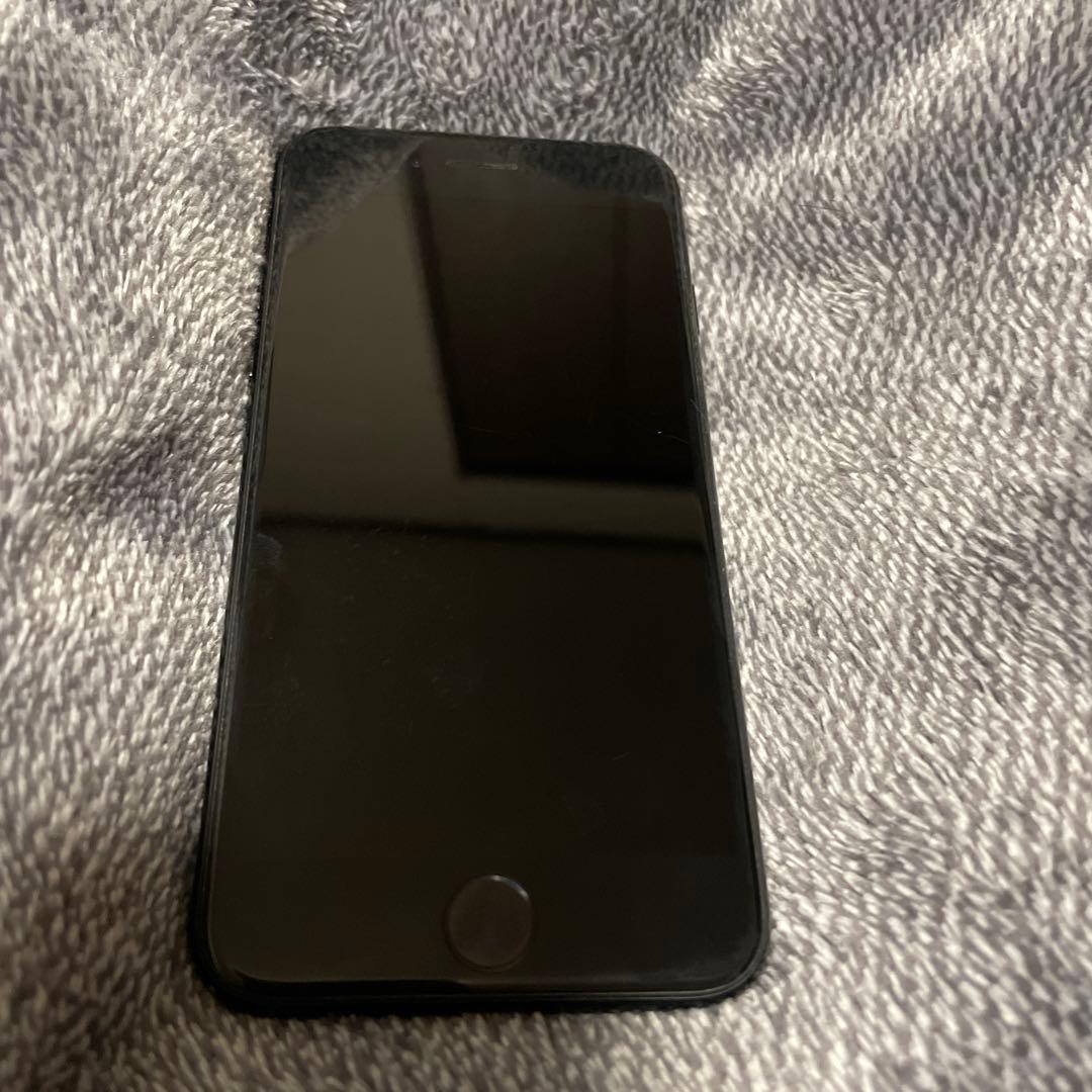 iPhoneSE 第二世代　本体のみ　ブラック　SIMフリー