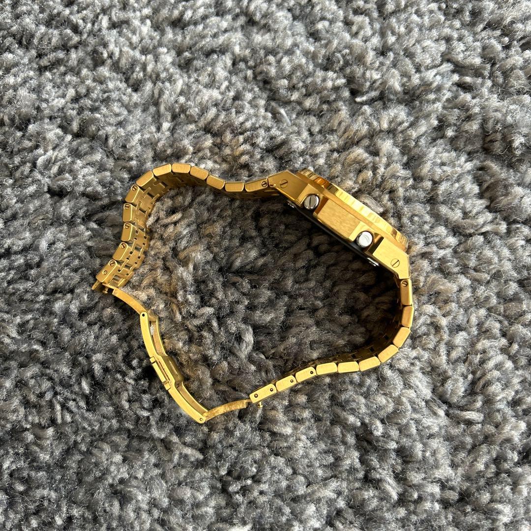 美品 G-SHOCK カシオーク ゴールド ga-2100 腕時計