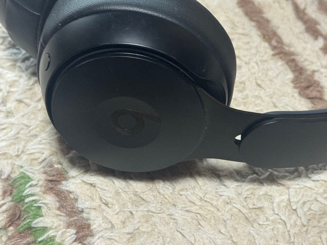 Beats SOLO PRO ワイヤレスヘッドホン ブラック
