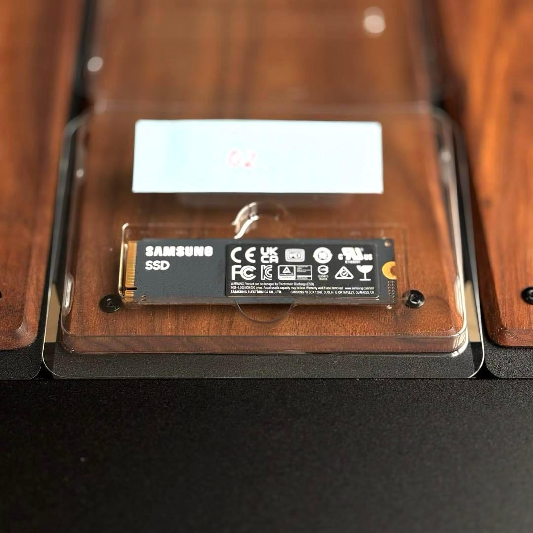 Samsung 980 PRO 1TB M.2 SSD 1TB ②