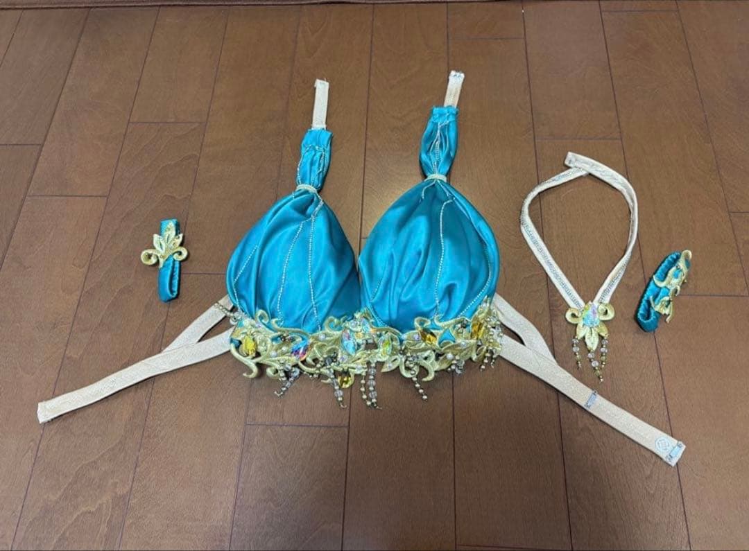 ベリーダンス 衣装 エメラルドグリーン オリエンタル フュージョン