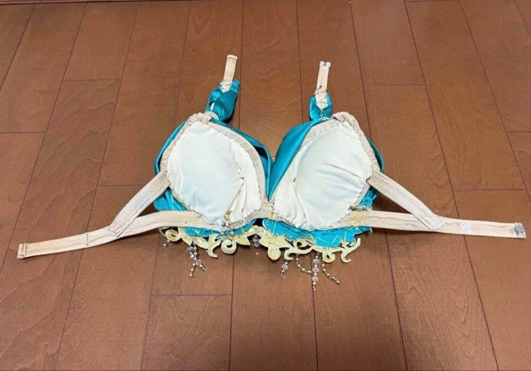ベリーダンス 衣装 エメラルドグリーン オリエンタル フュージョン