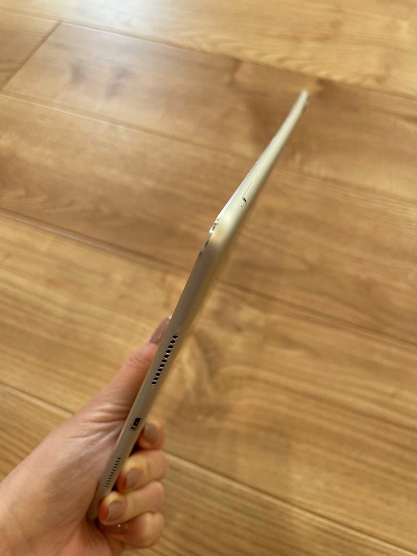 【傷なしジャンク品】iPad Pro 10.5インチ A1709 シルバー