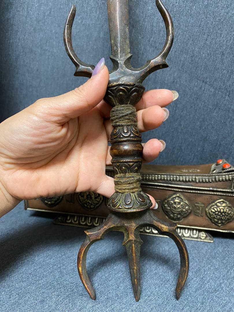 三鈷剣　倶利伽羅剣　不動明王　空海　チベット密教　43.5cm