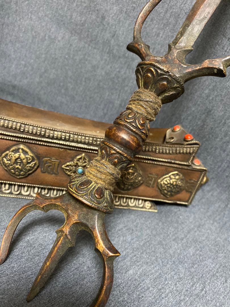 三鈷剣　倶利伽羅剣　不動明王　空海　チベット密教　43.5cm