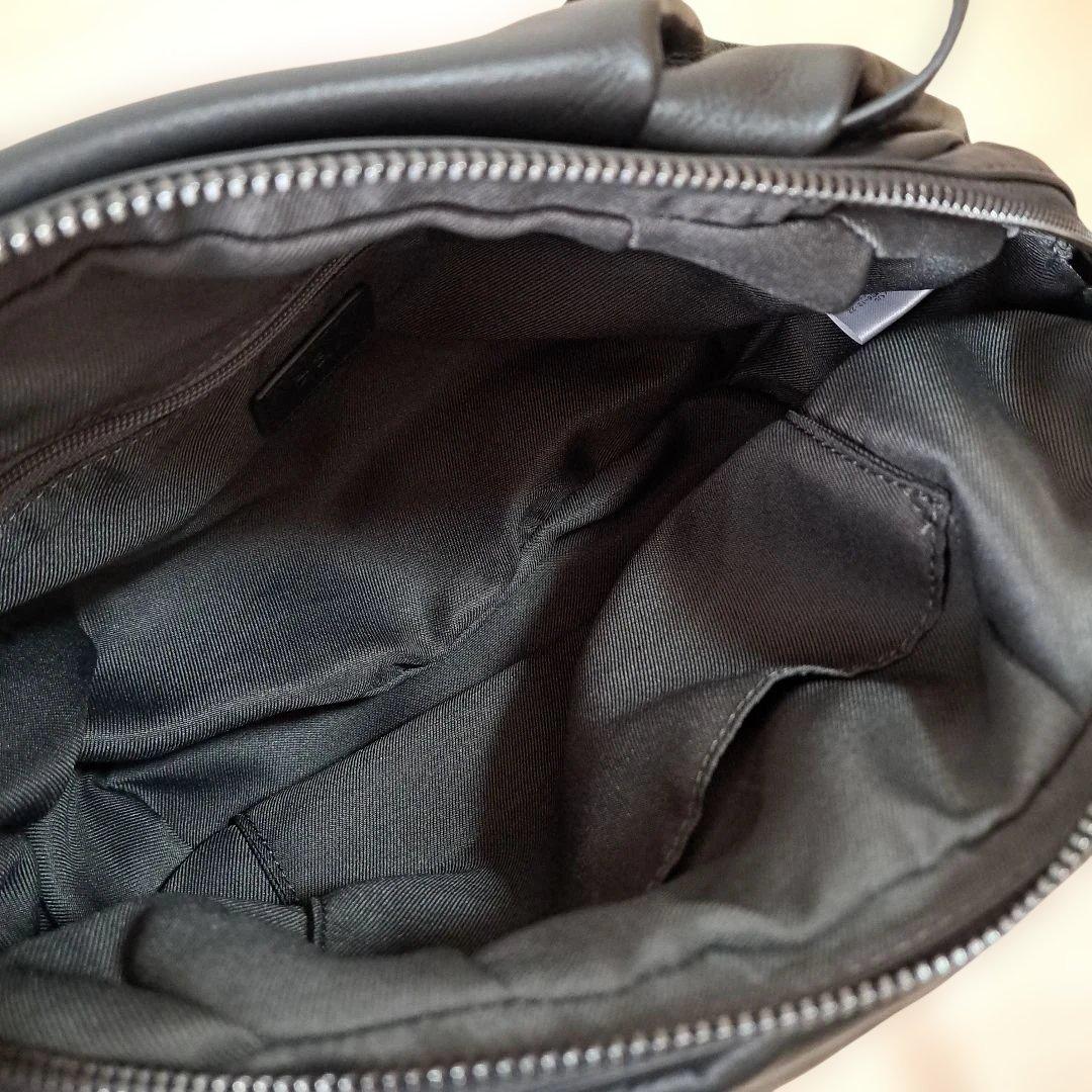 earPAPILLONNER 《本革/430g》コロンボストンバッグ　ブラック