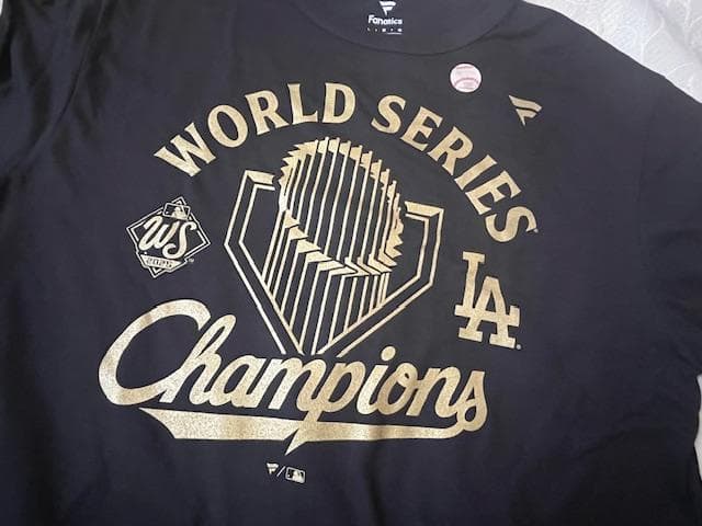 大谷翔平2025WSチャンピオンLAパレードロングBLACK/GOLDTEE/L