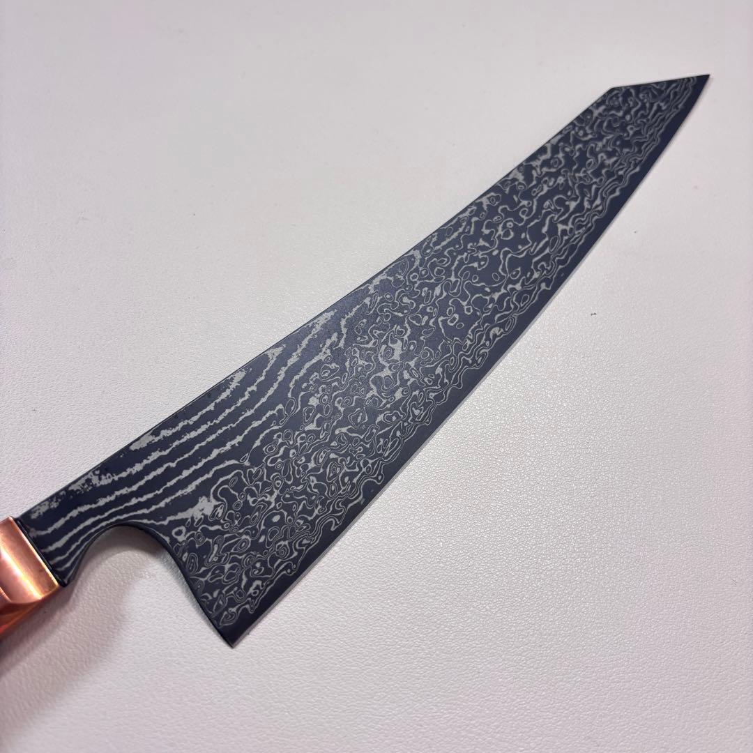 黒染め　ダマスカス牛刀「切付型」 215mm。