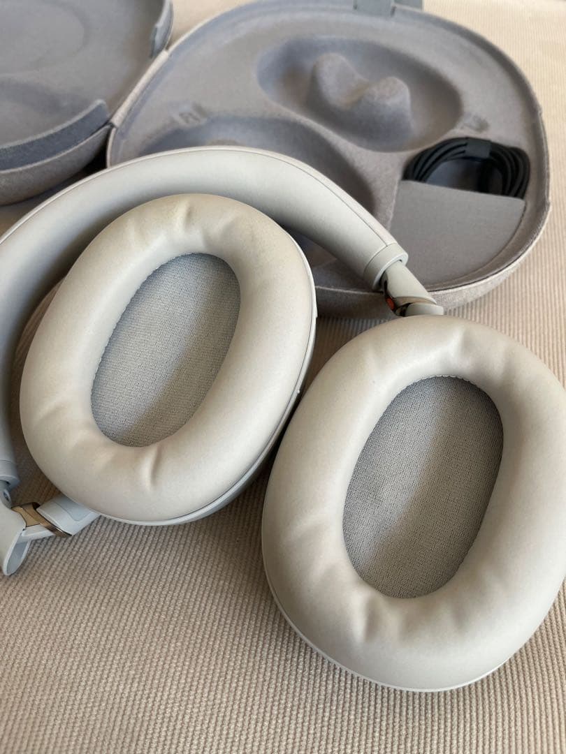 SONY ヘッドホン WH1000XM6 プラチナシルバー 3年保証付き