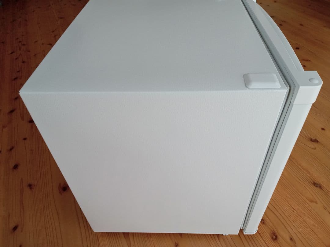 【美品2022年製】★ アイリスオーヤマ 1ドア冷蔵庫 PRC-B051D-W