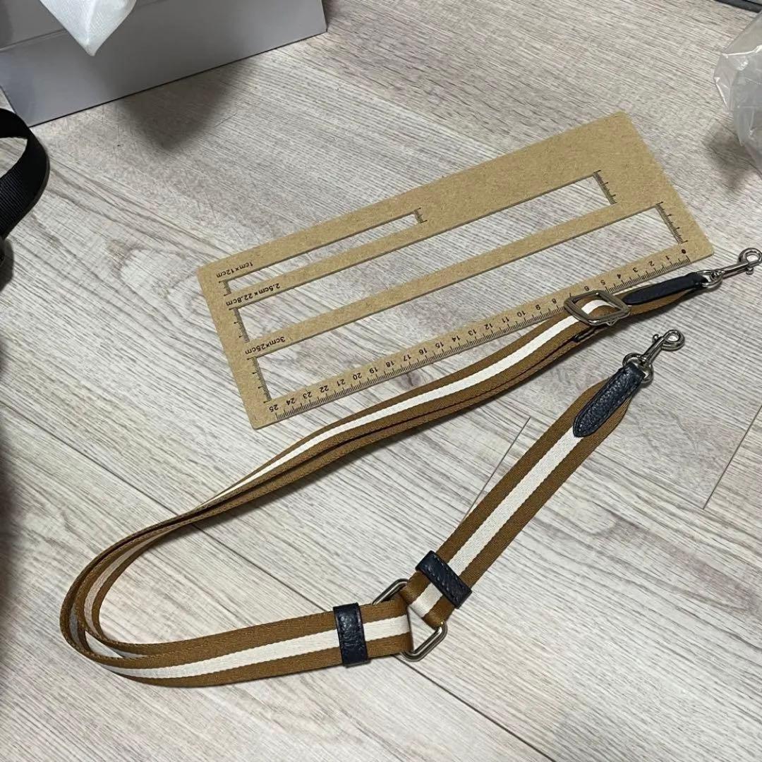 【近日処分】コーチ ショルダーバッグ ウエストポーチ