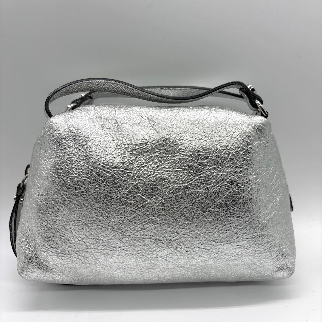 美品✨ジャンニキアリーニ アリファS 2WAY レザー シルバー